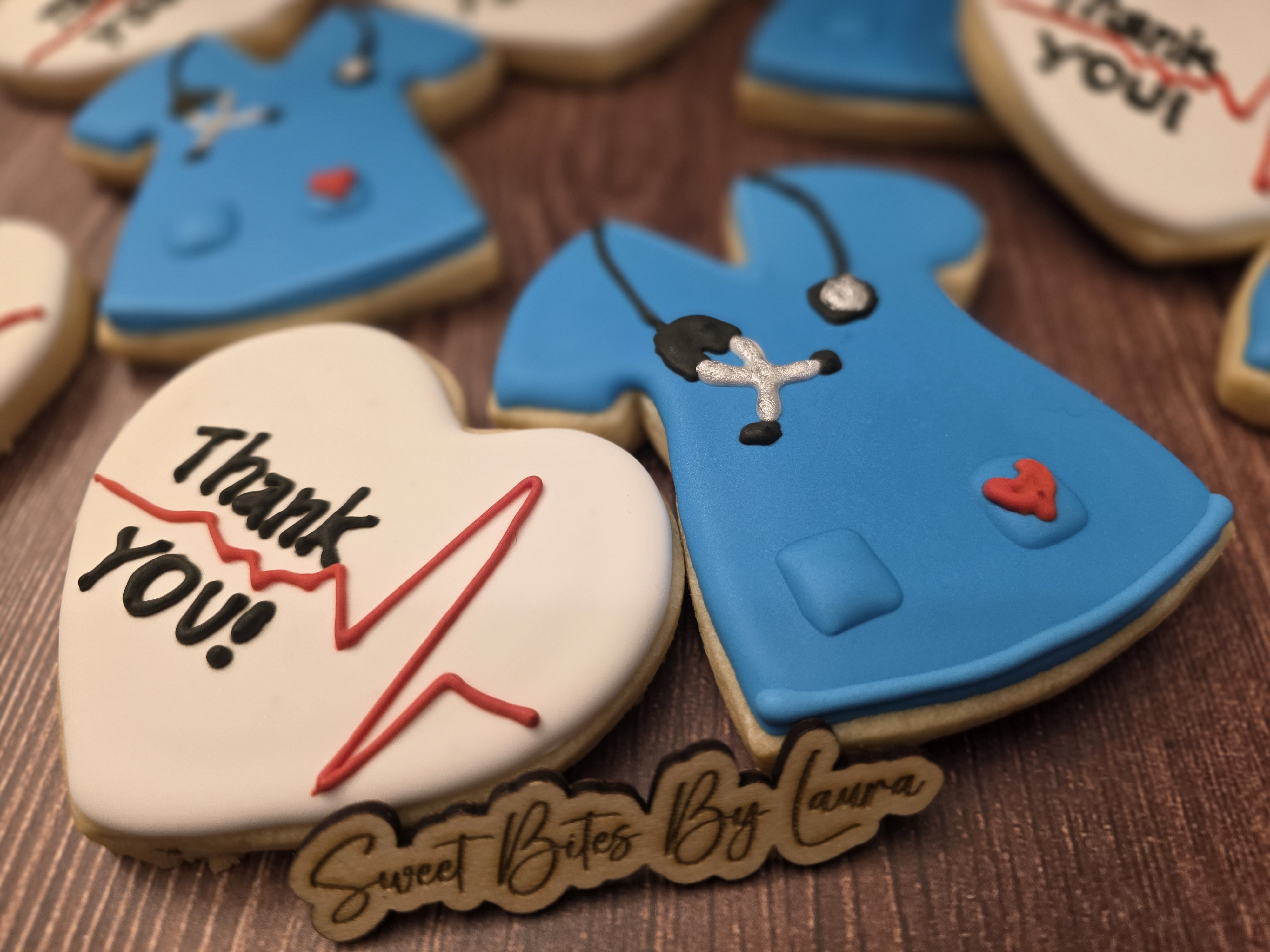 Decorated sugar cookies